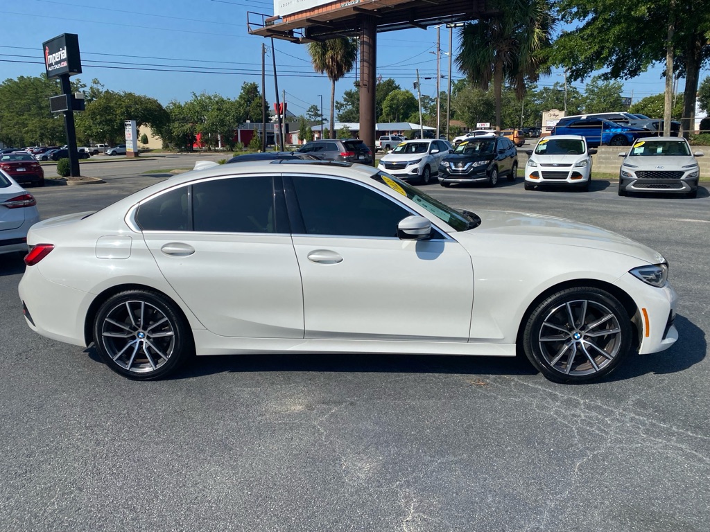 Photo 7 of this BMW 330I