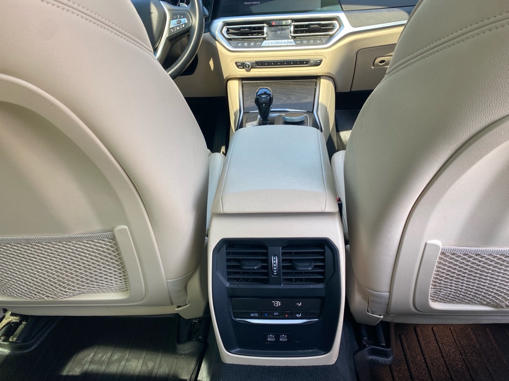 Photo 47 of this BMW 330I