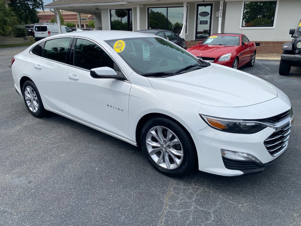 Photo 5 of this CHEVROLET MALIBU