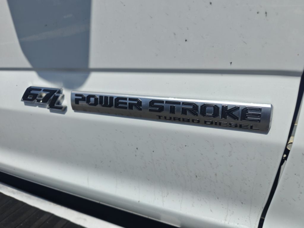 Photo 14 of this FORD F250 SUPER DUTY