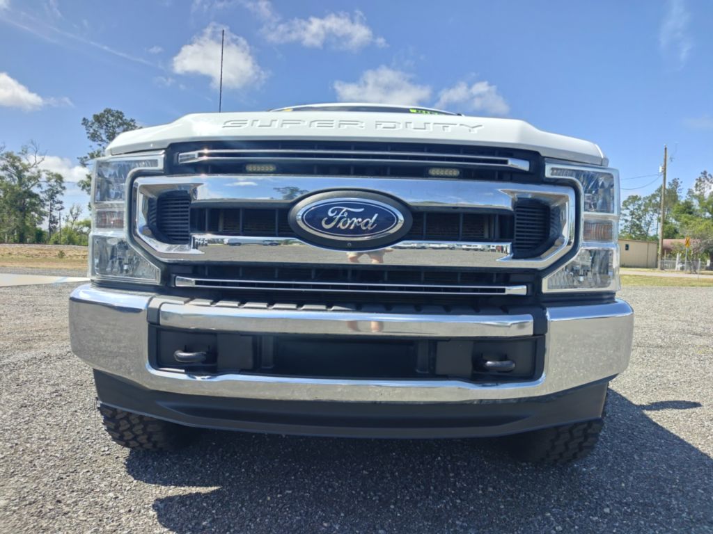 Photo 2 of this FORD F250 SUPER DUTY