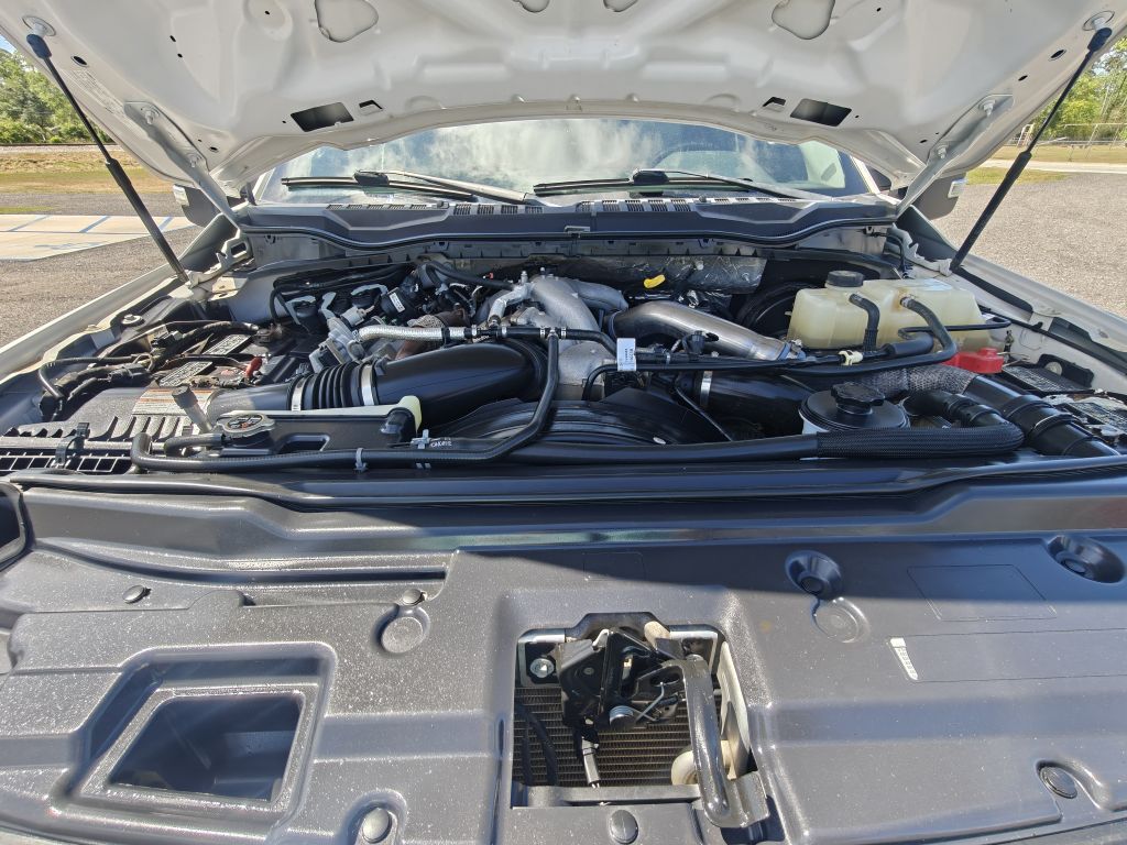 Photo 39 of this FORD F250 SUPER DUTY