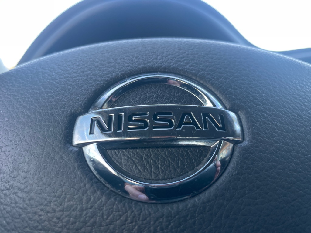 Photo 23 of this NISSAN SENTRA