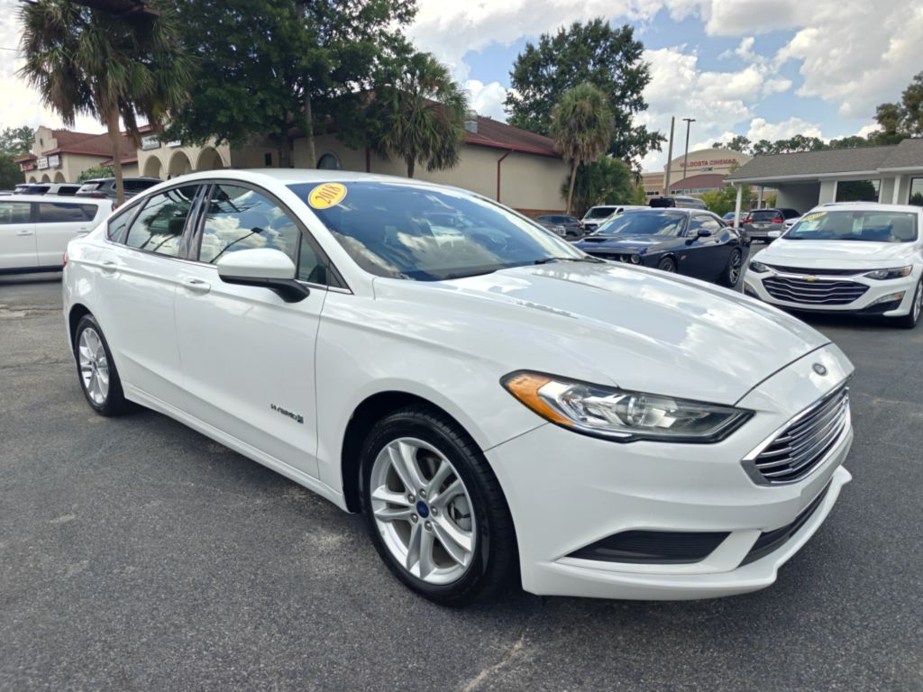 Photo 5 of this FORD FUSION HYBRID