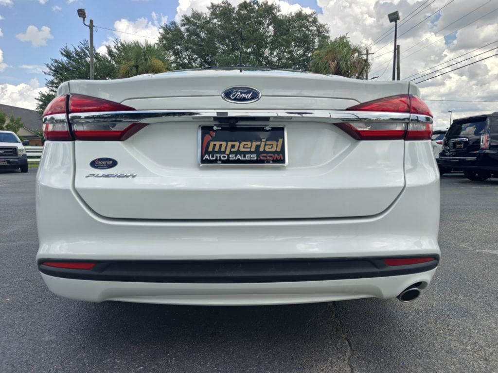 Photo 7 of this FORD FUSION HYBRID