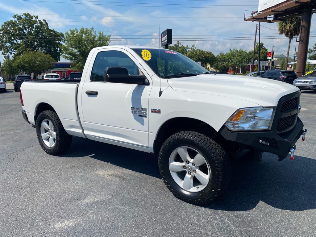 Photo 8 of this RAM 1500 CLASSIC