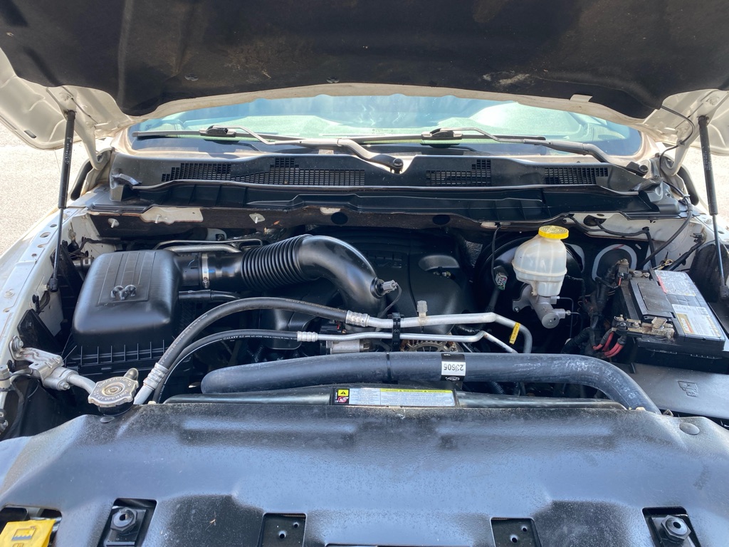Photo 40 of this RAM 1500 CLASSIC
