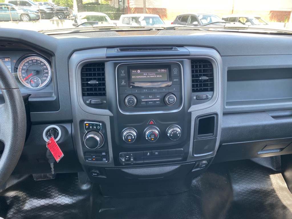 Photo 19 of this RAM 1500 CLASSIC