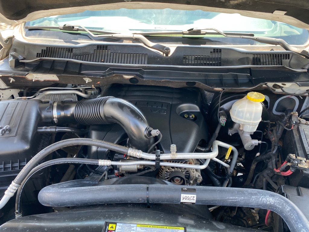 Photo 41 of this RAM 1500 CLASSIC