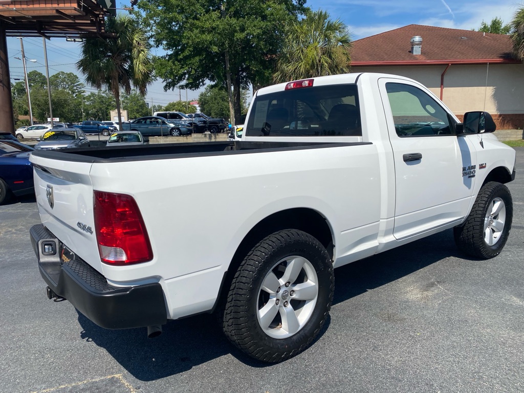 Photo 10 of this RAM 1500 CLASSIC
