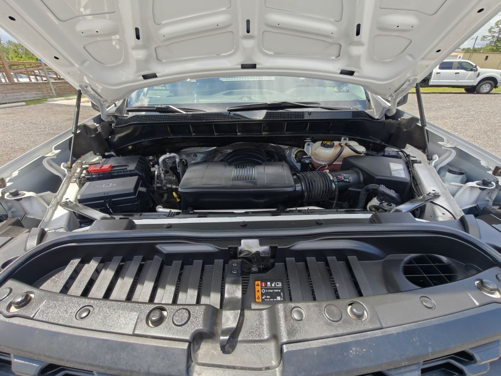 Photo 30 of this CHEVROLET SILVERADO 1500