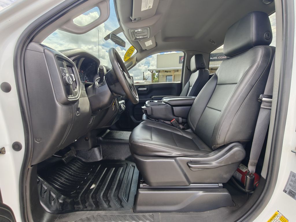 Photo 18 of this CHEVROLET SILVERADO 1500