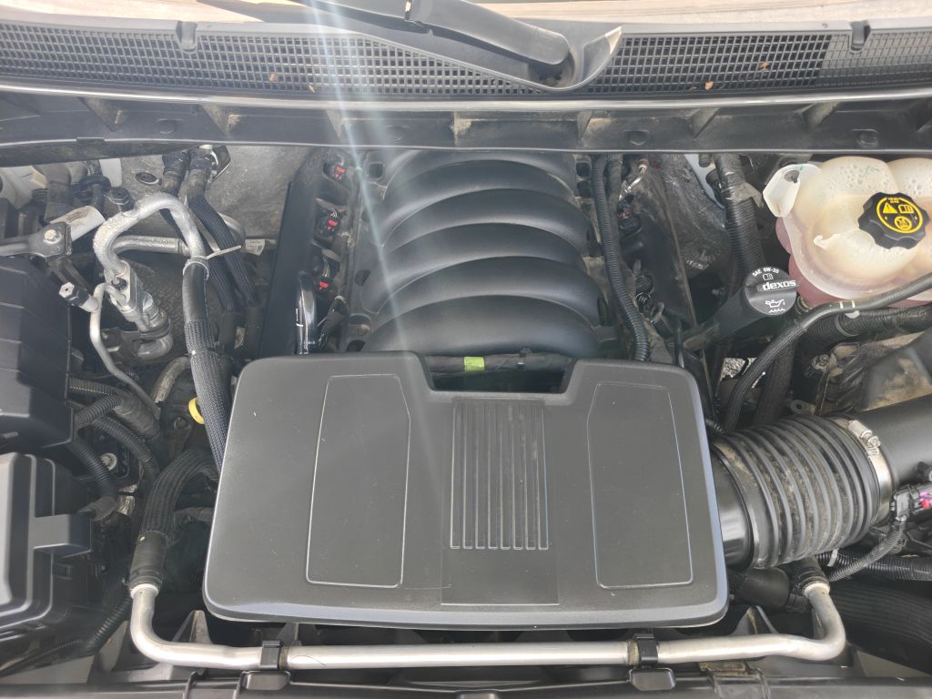 Photo 31 of this CHEVROLET SILVERADO 1500