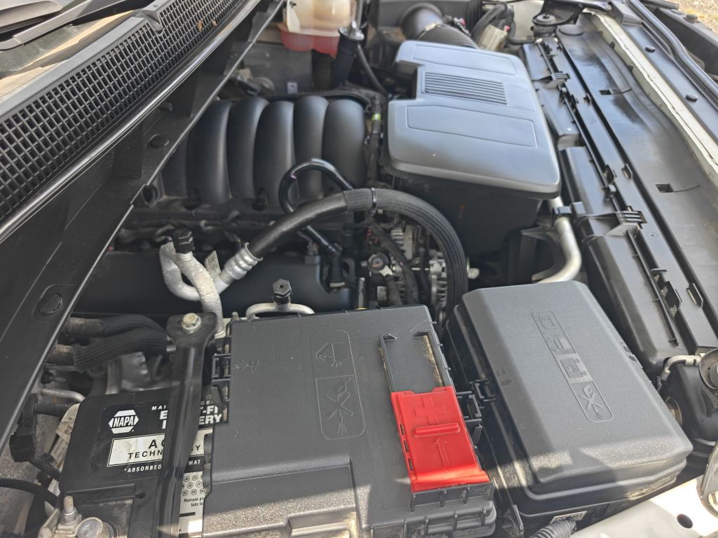 Photo 32 of this CHEVROLET SILVERADO 1500