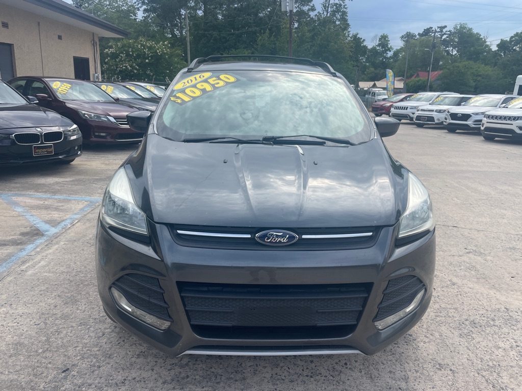 Photo 3 of this FORD ESCAPE