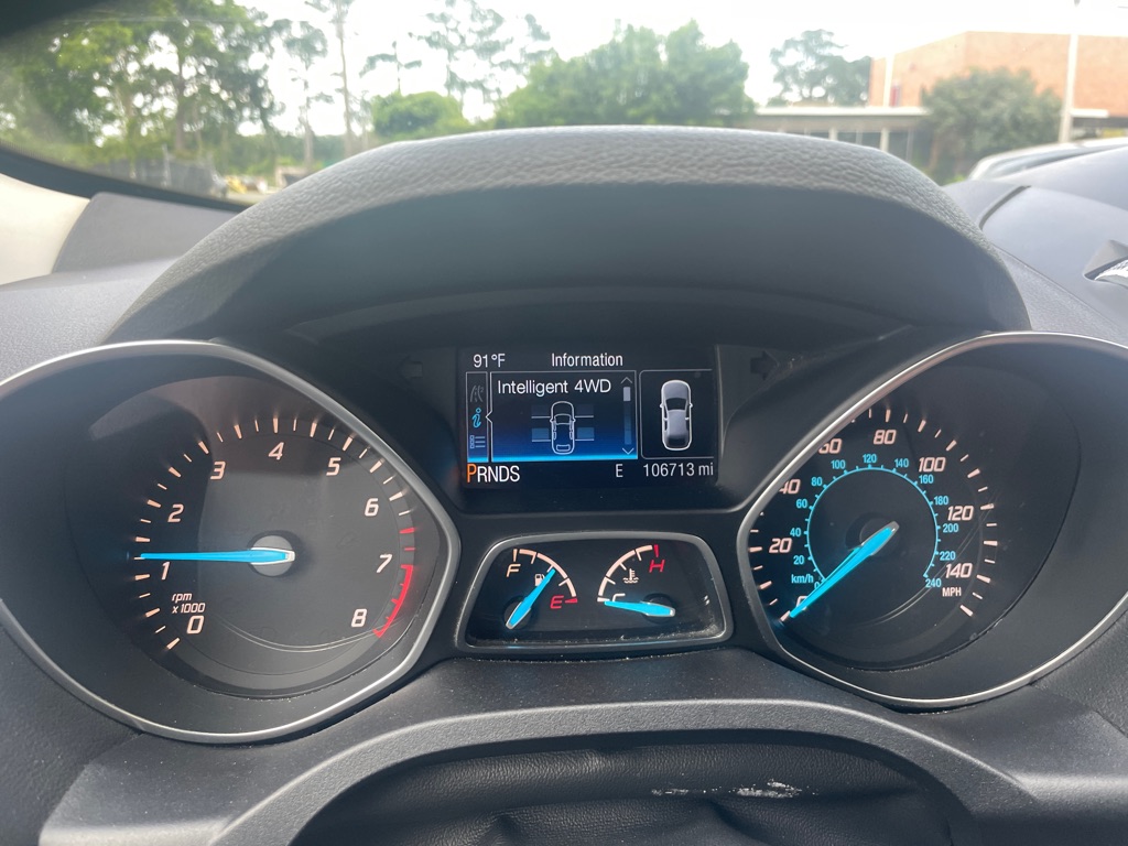 Photo 19 of this FORD ESCAPE