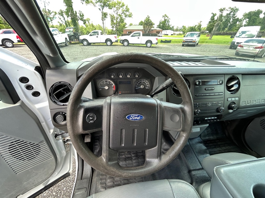 Photo 15 of this FORD F350 FLAT DUMP
