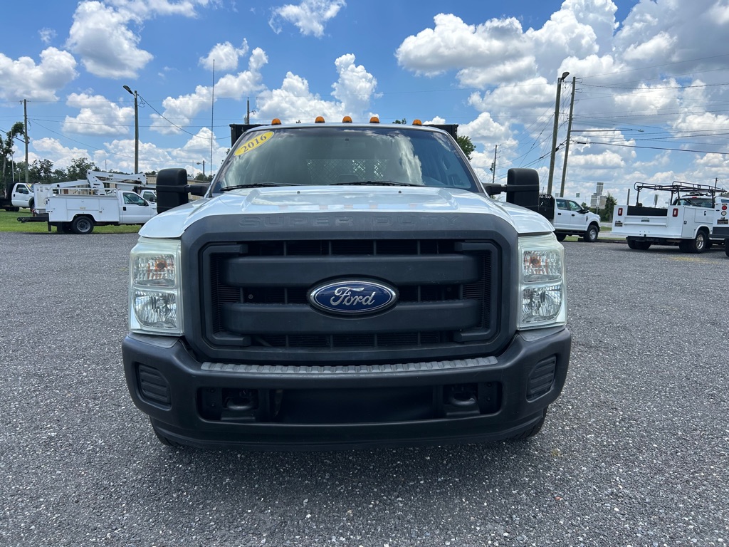 Photo 3 of this FORD F350 FLAT DUMP