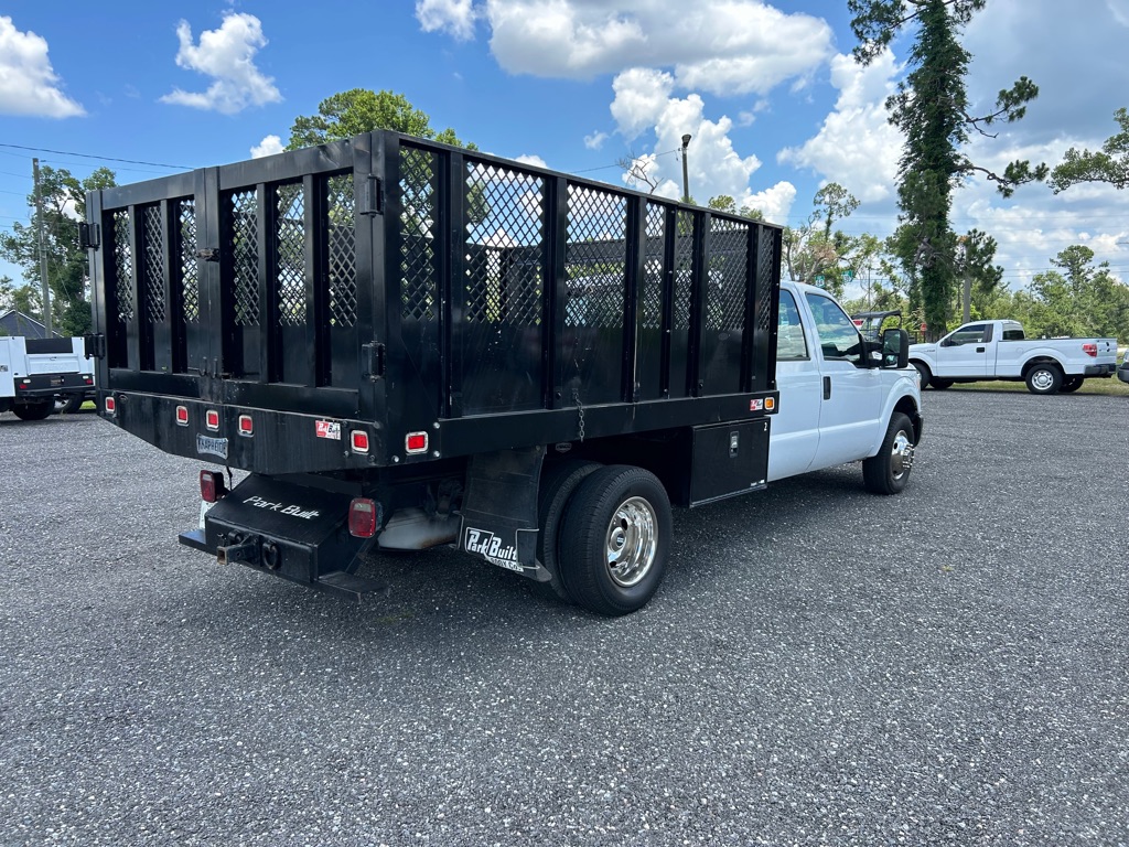 Photo 6 of this FORD F350 FLAT DUMP