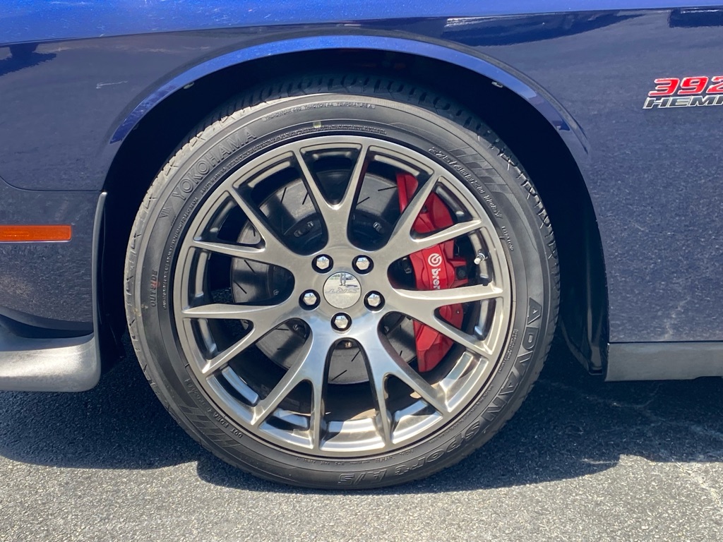 Photo 12 of this DODGE CHALLENGER