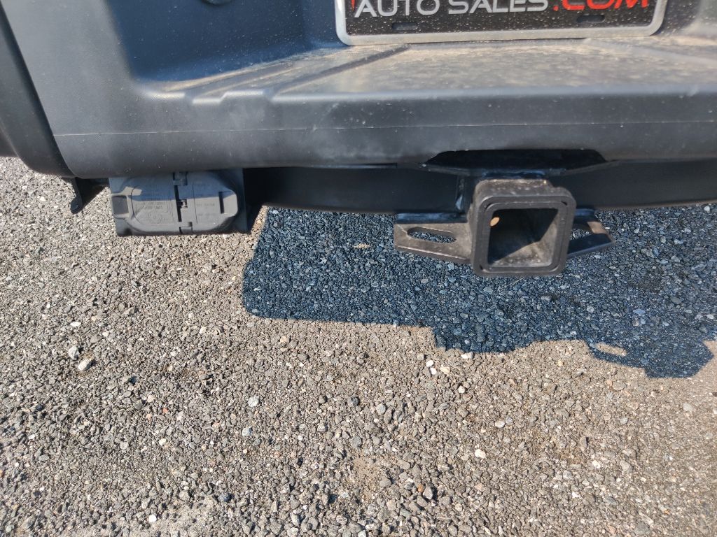 Photo 28 of this FORD F250 XL