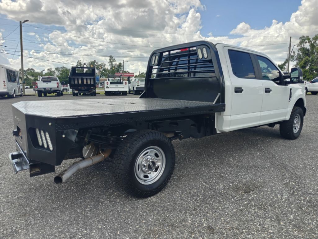 Photo 6 of this FORD F250 FLATBED