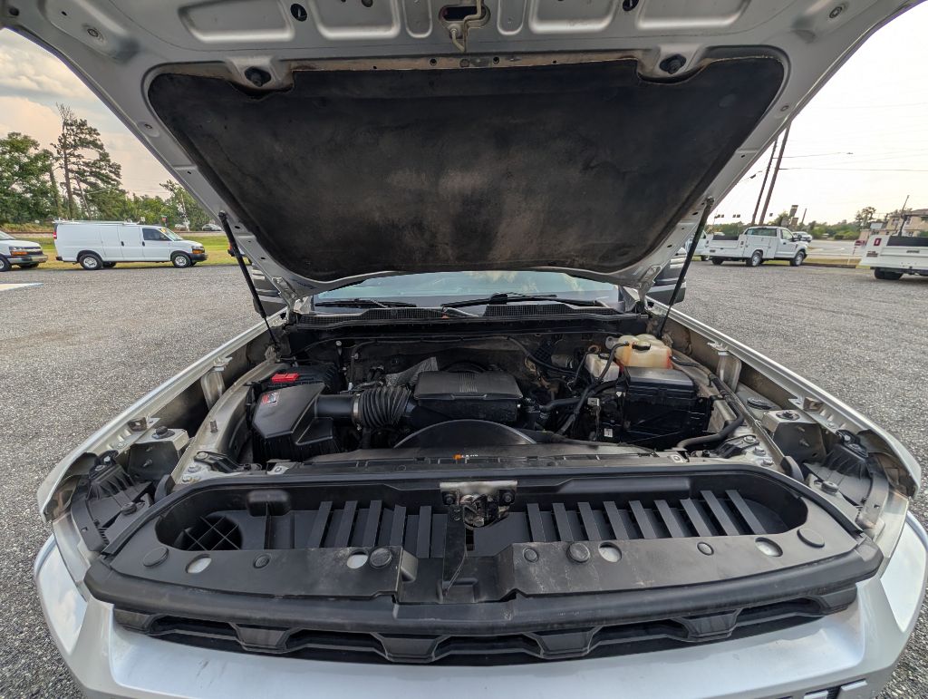 Photo 9 of this CHEVROLET SILVERADO 2500