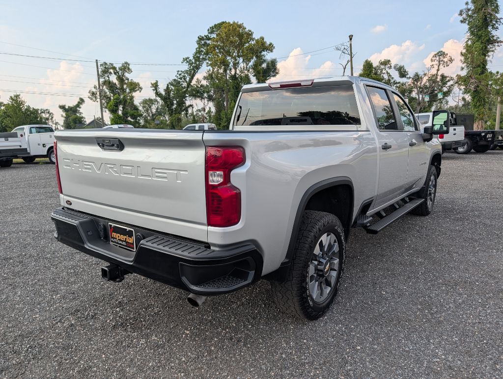 Photo 3 of this CHEVROLET SILVERADO 2500