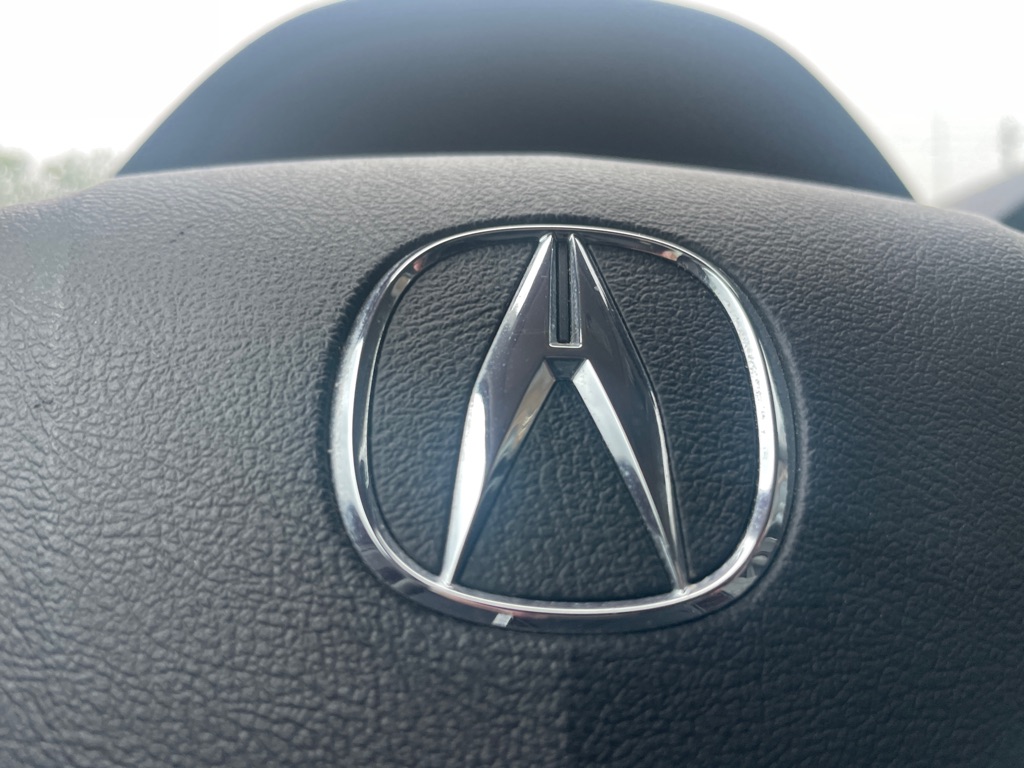 Photo 32 of this ACURA MDX