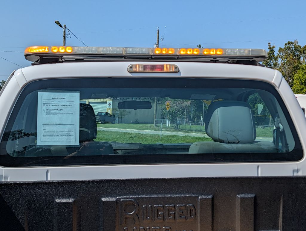 Photo 10 of this FORD F250 XL