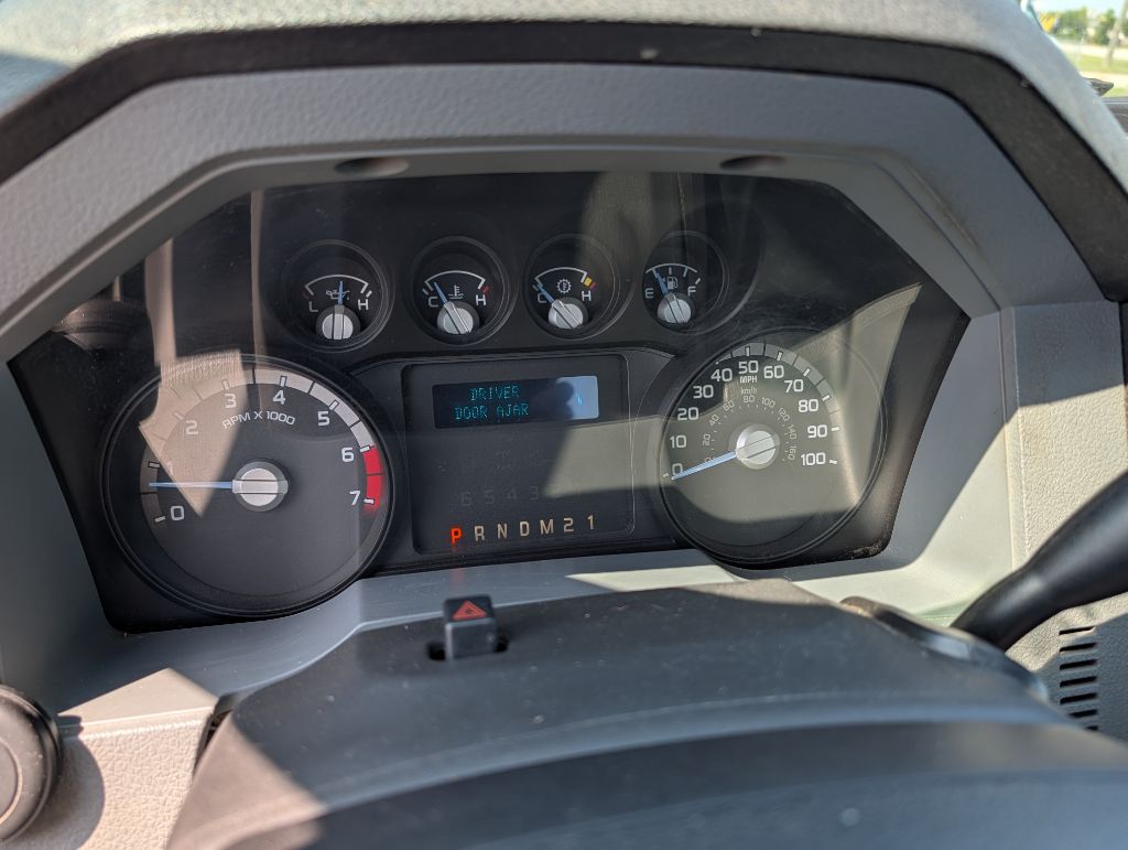 Photo 16 of this FORD F250 XL