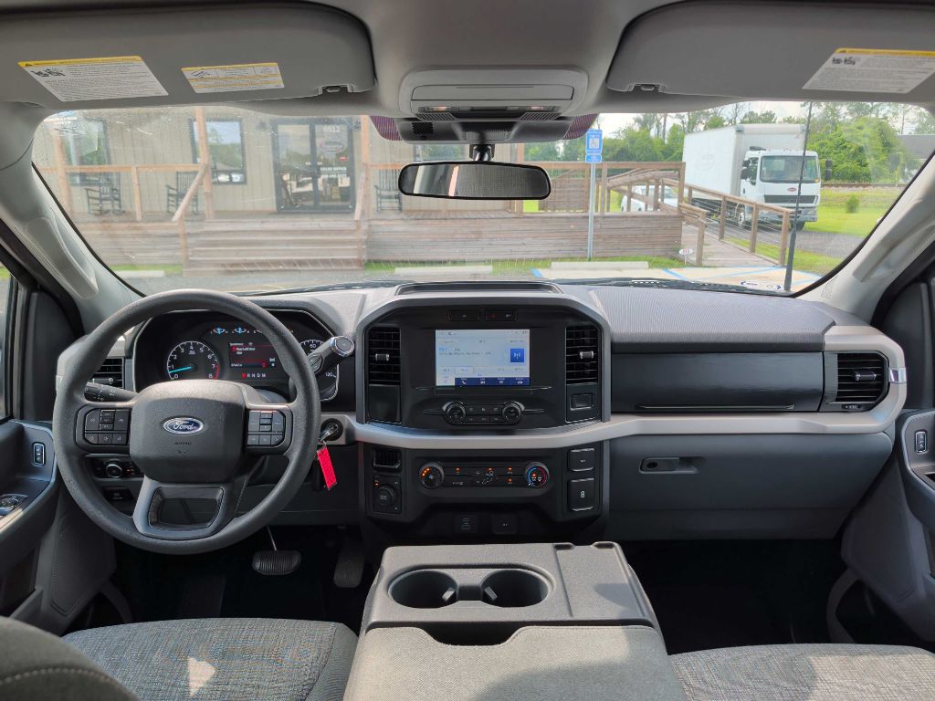 Photo 13 of this FORD F-150