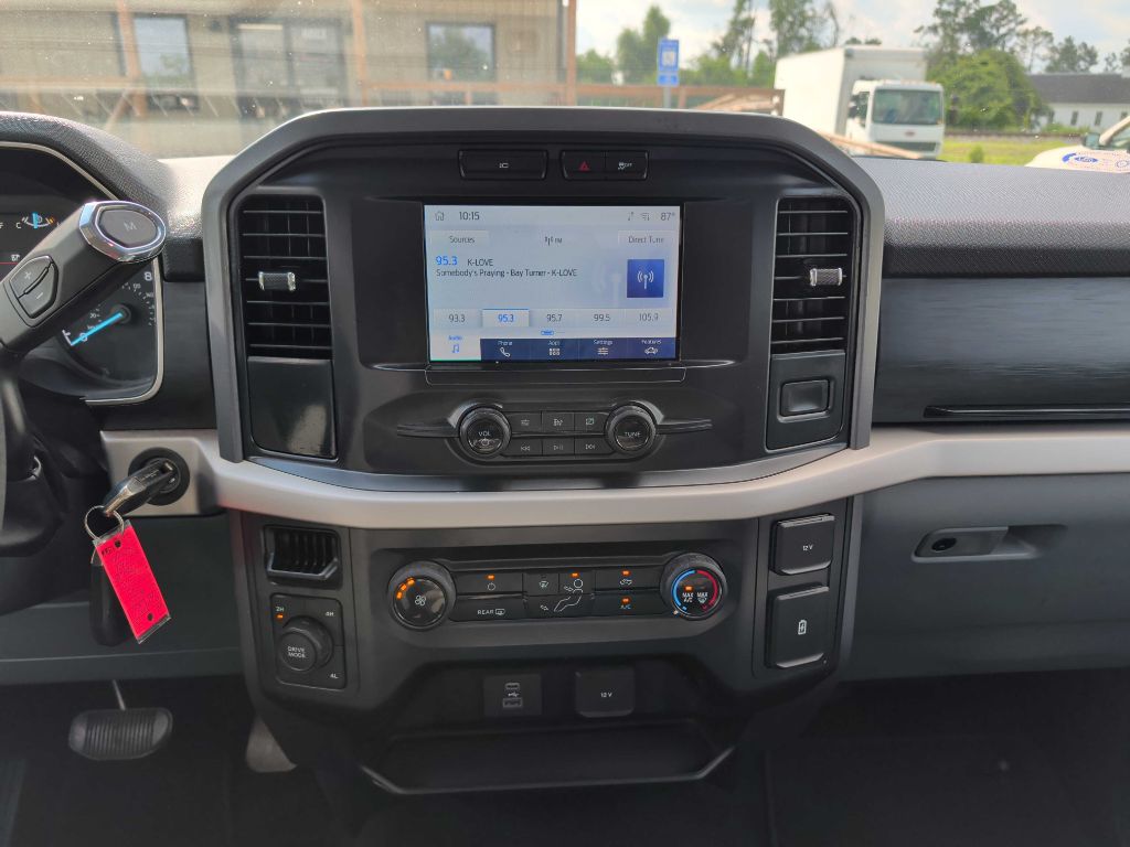 Photo 14 of this FORD F-150