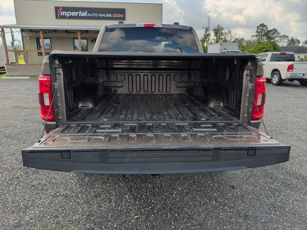 Photo 30 of this FORD F-150