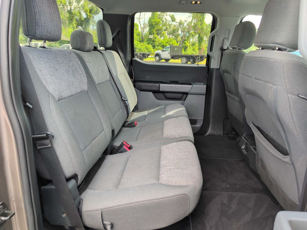 Photo 12 of this FORD F-150