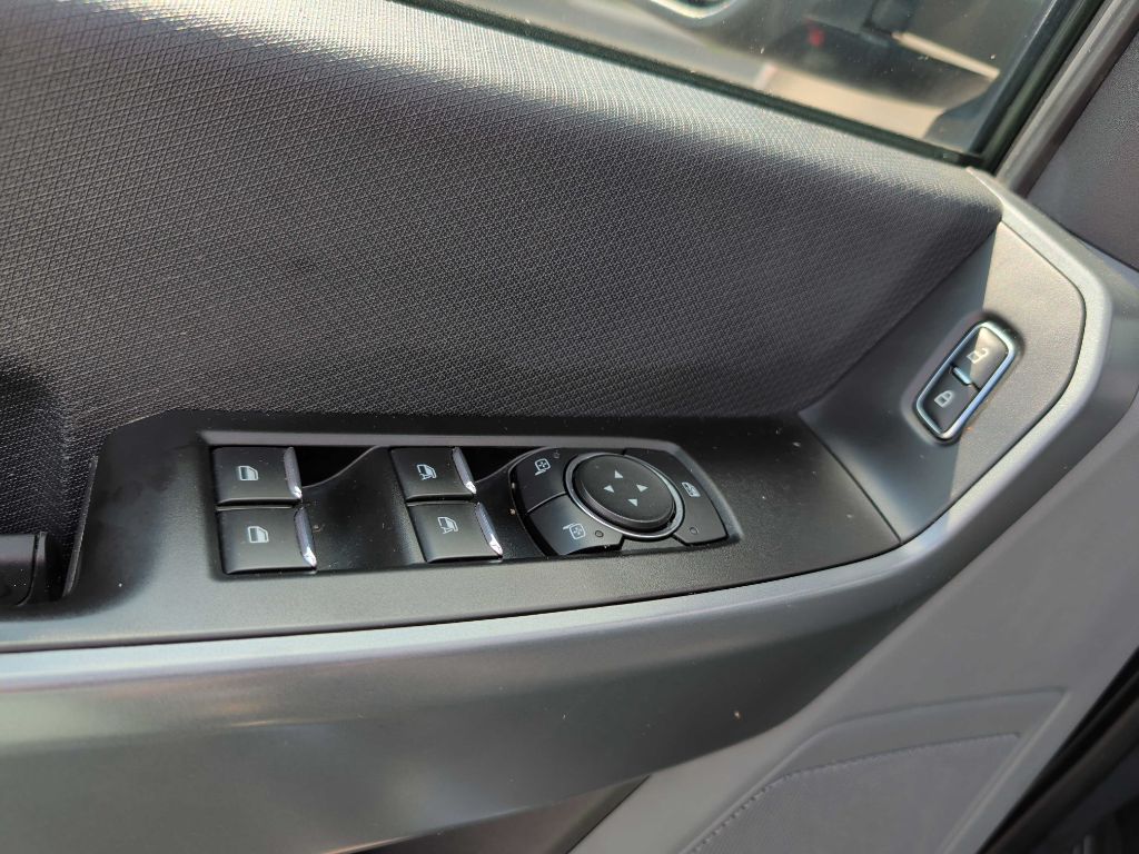 Photo 19 of this FORD F-150