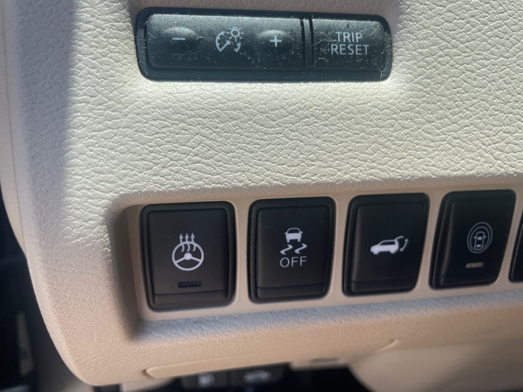 Photo 25 of this NISSAN MURANO