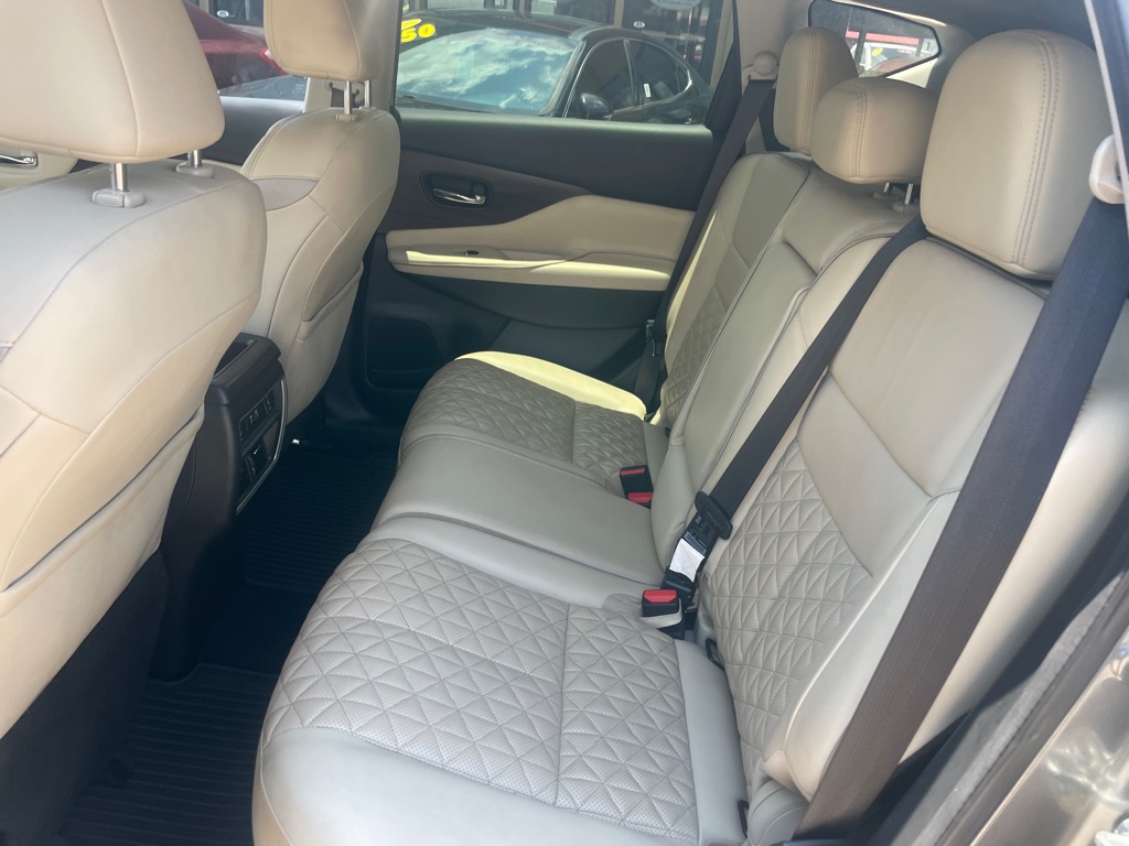Photo 14 of this NISSAN MURANO
