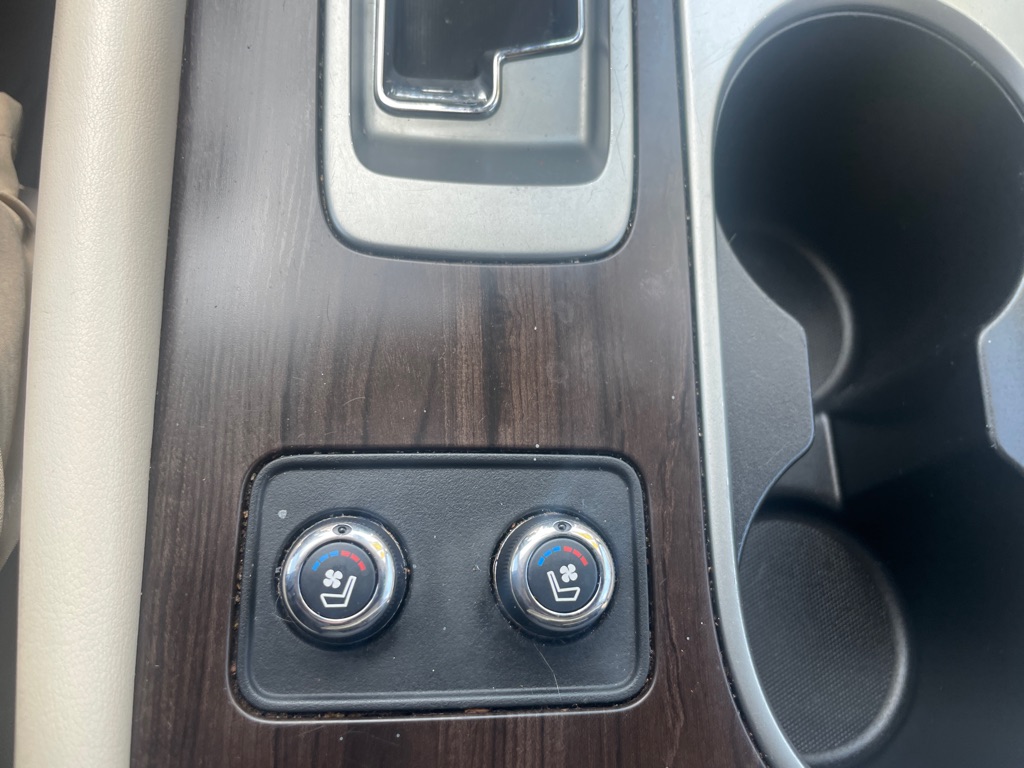 Photo 31 of this NISSAN MURANO