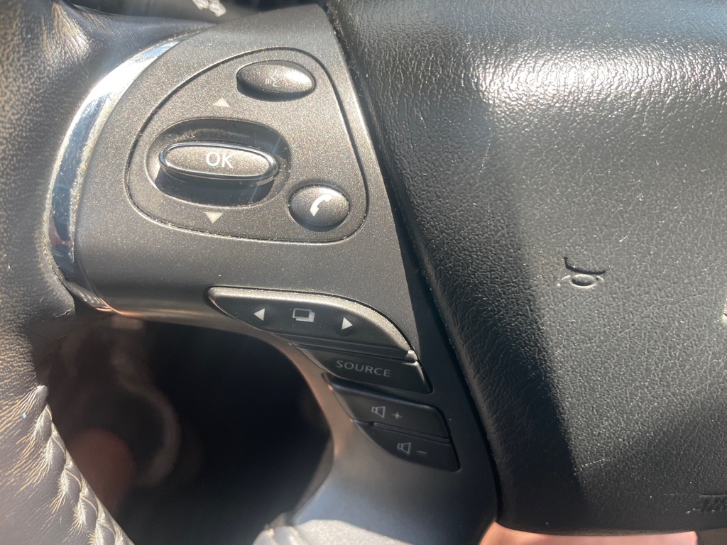 Photo 26 of this NISSAN MURANO