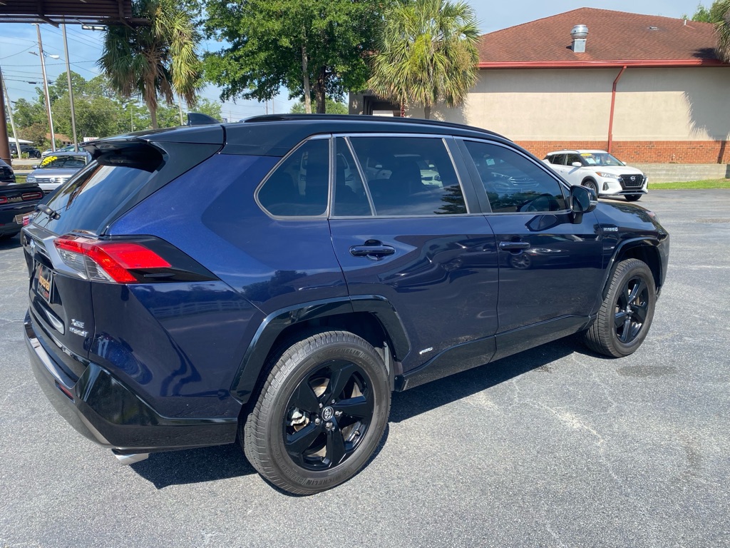 Photo 7 of this TOYOTA RAV4 HYBRID