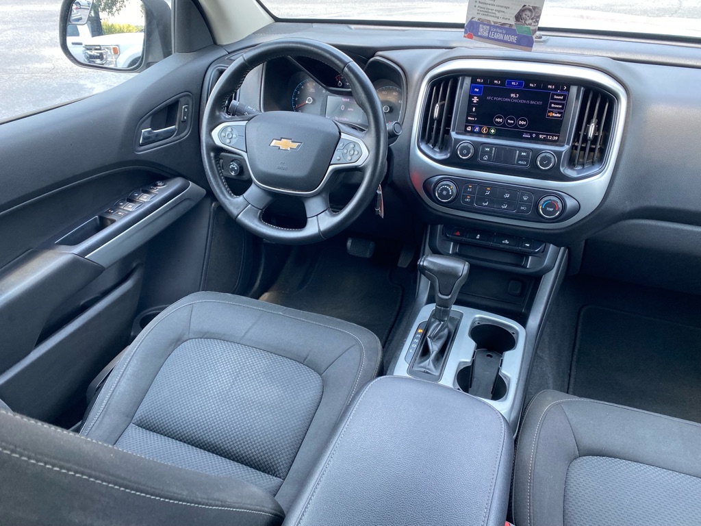 Photo 13 of this CHEVROLET COLORADO