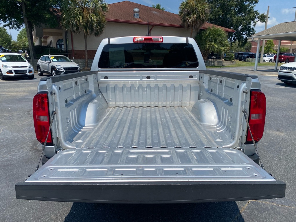 Photo 46 of this CHEVROLET COLORADO
