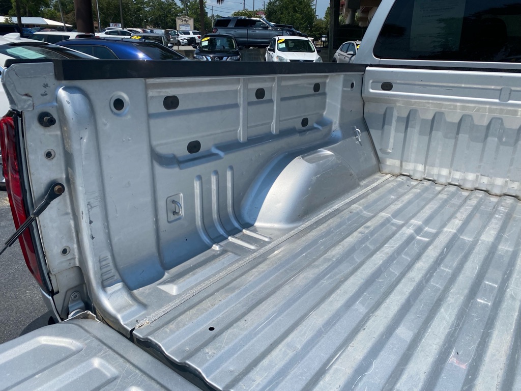 Photo 47 of this CHEVROLET COLORADO