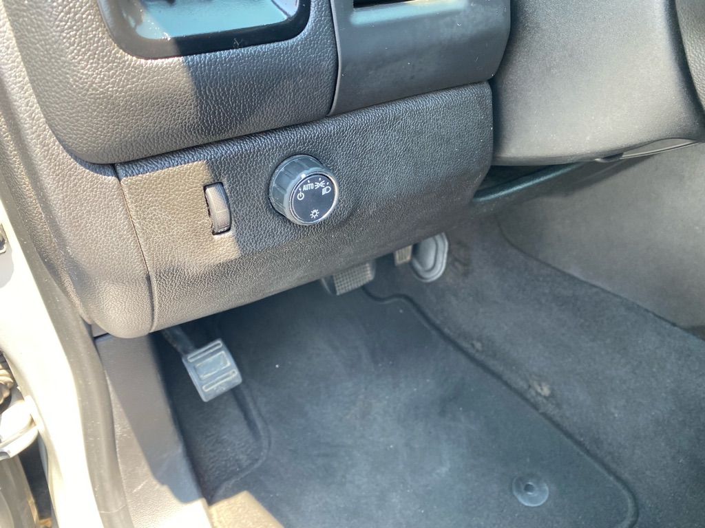 Photo 31 of this CHEVROLET COLORADO