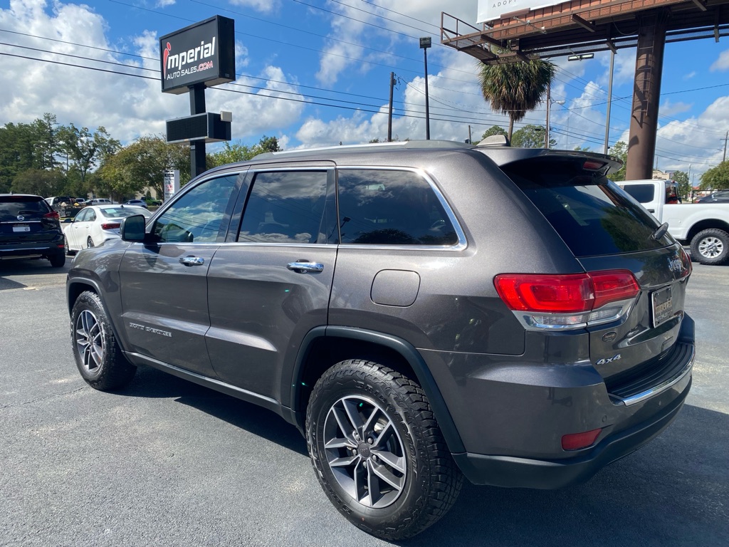 Photo 4 of this JEEP GRAND CHEROKEE