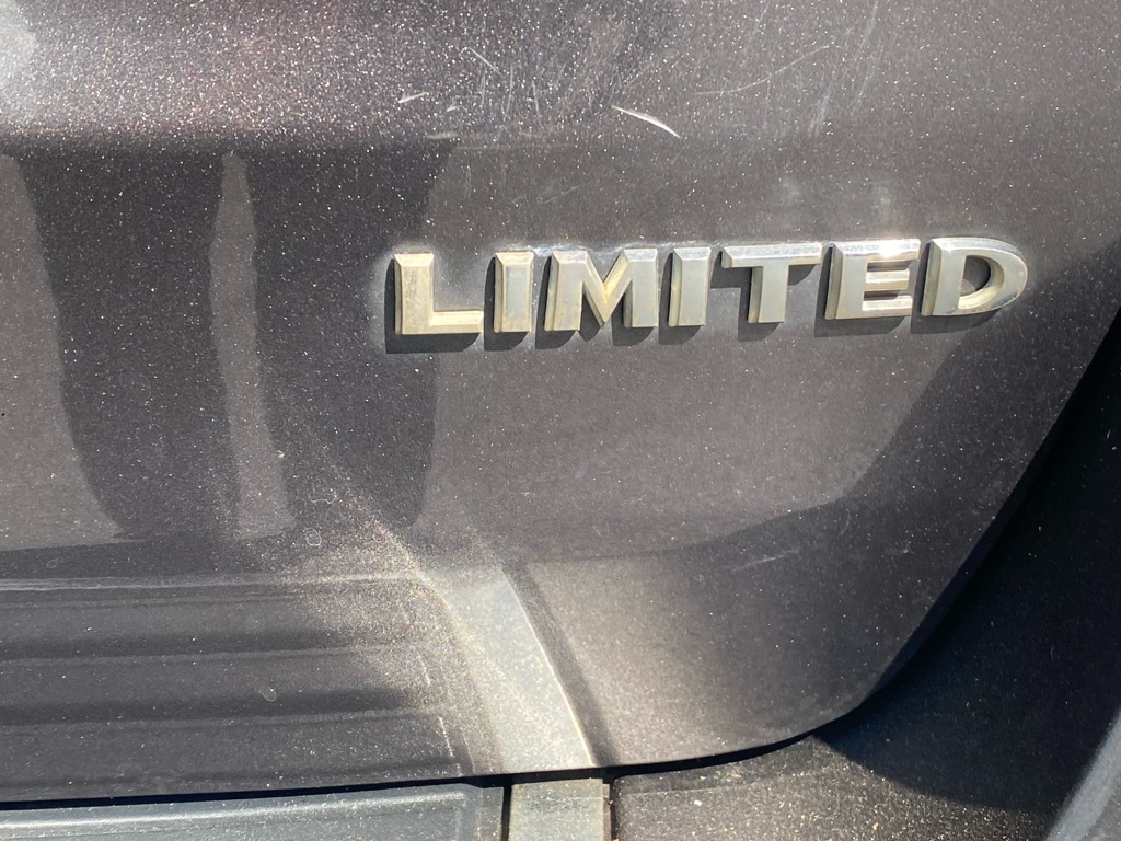 Photo 9 of this JEEP GRAND CHEROKEE
