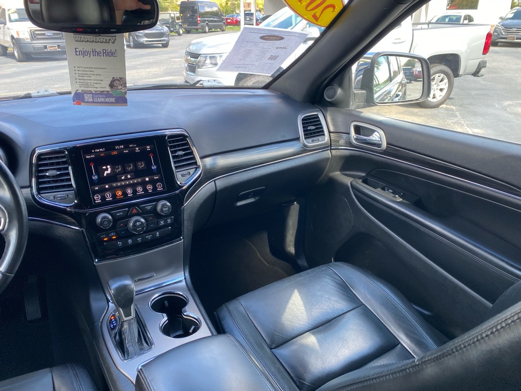 Photo 15 of this JEEP GRAND CHEROKEE