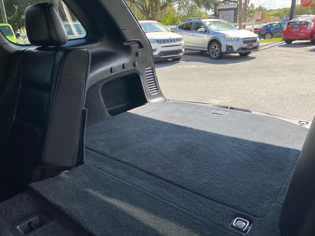 Photo 61 of this JEEP GRAND CHEROKEE