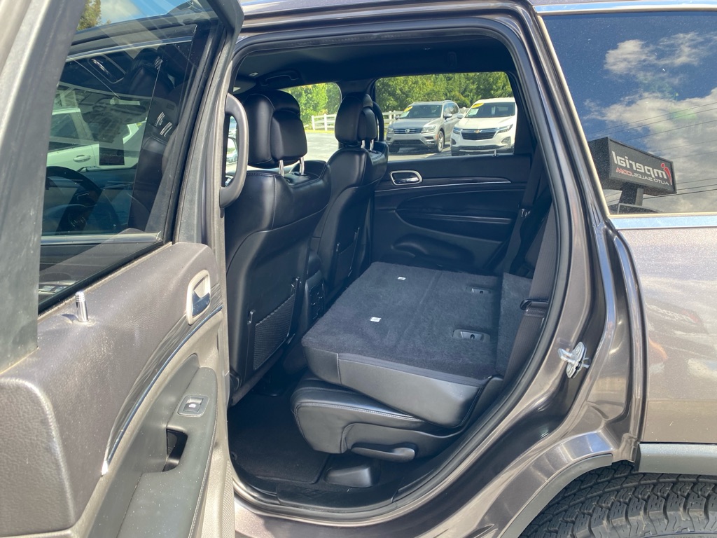 Photo 60 of this JEEP GRAND CHEROKEE
